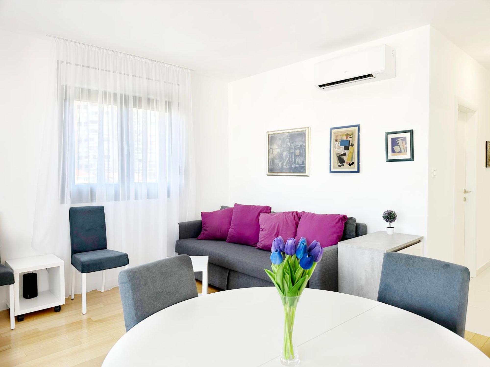 S'Akvarel 4 - Private Garage Apartment Split Bagian luar foto
